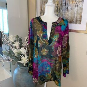 Beautiful Chico’s 100% silk colorful blouse